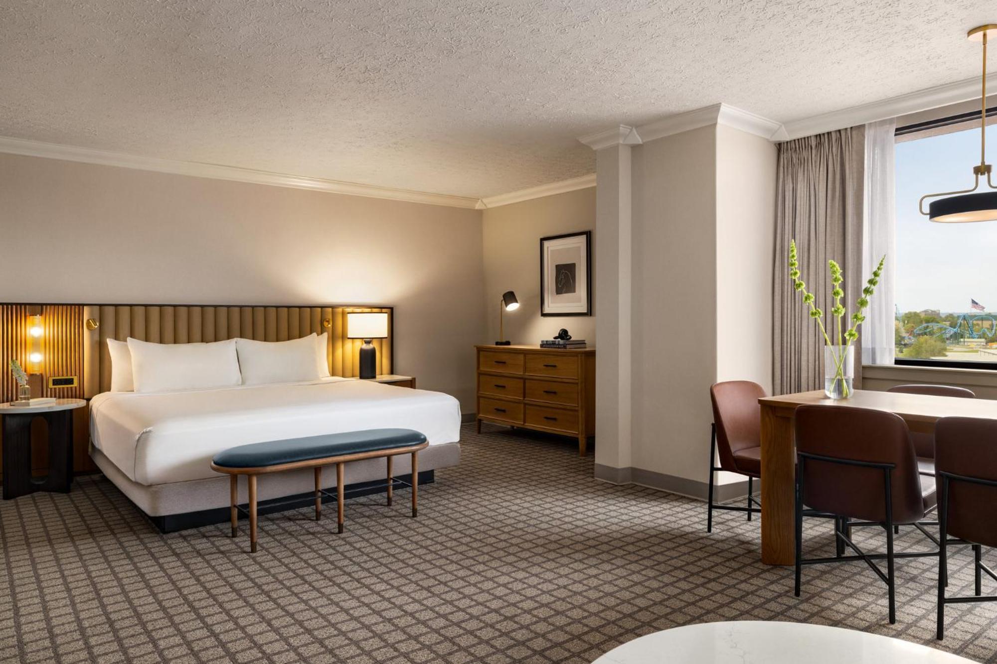 Crowne Plaza Louisville Airport Expo Ctr By Ihg Exteriör bild