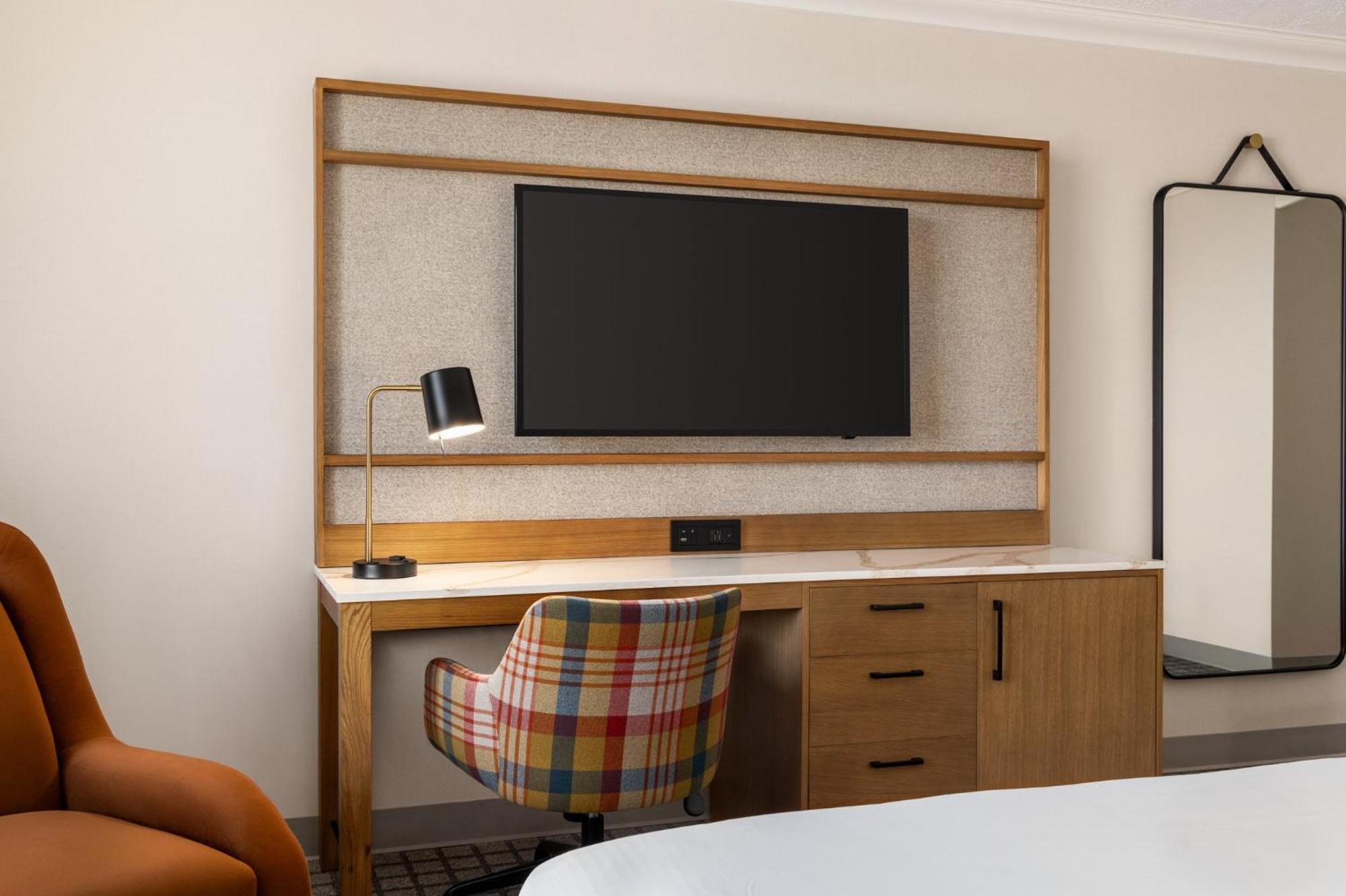 Crowne Plaza Louisville Airport Expo Ctr By Ihg Exteriör bild