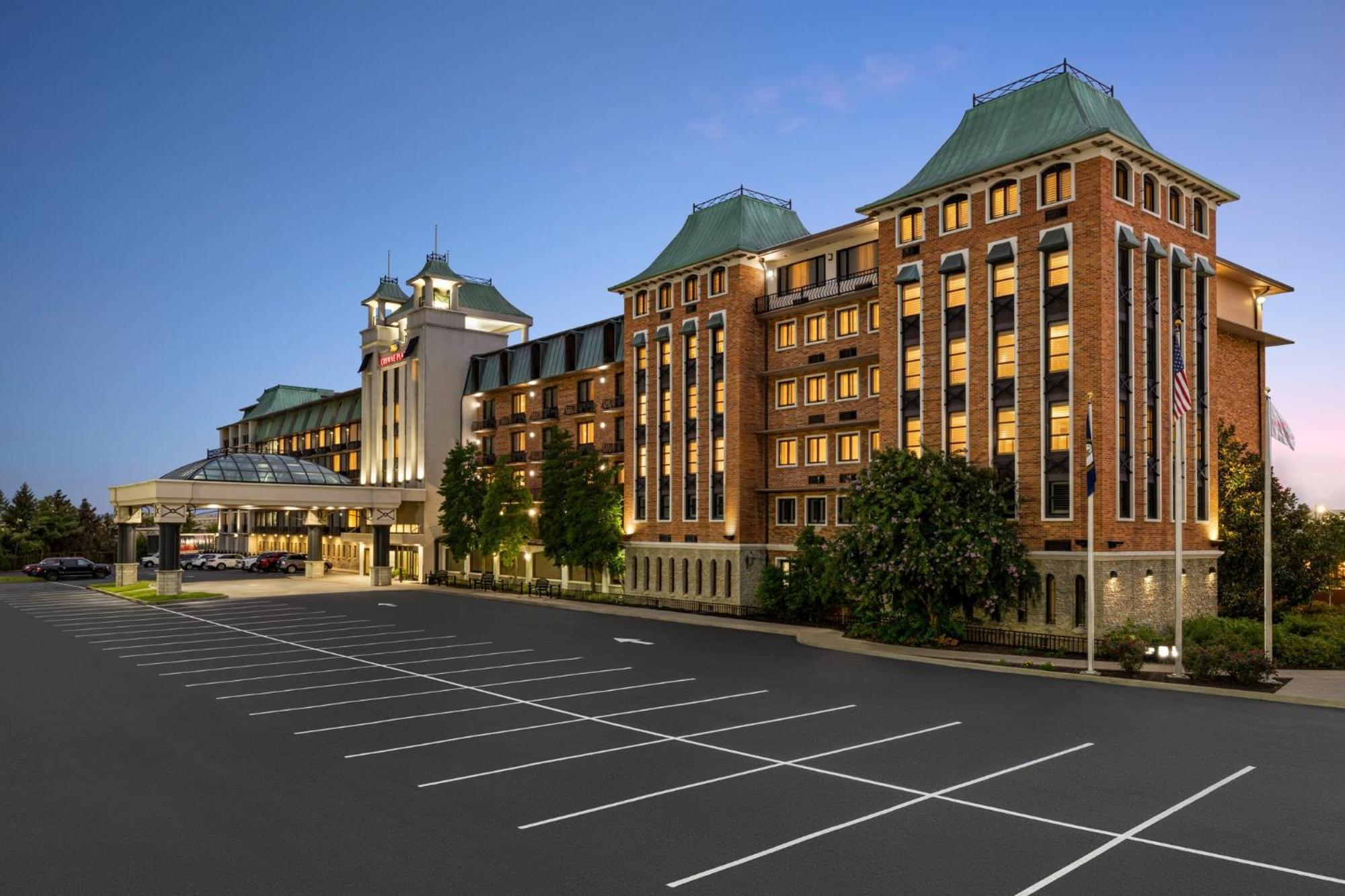 Crowne Plaza Louisville Airport Expo Ctr By Ihg Exteriör bild
